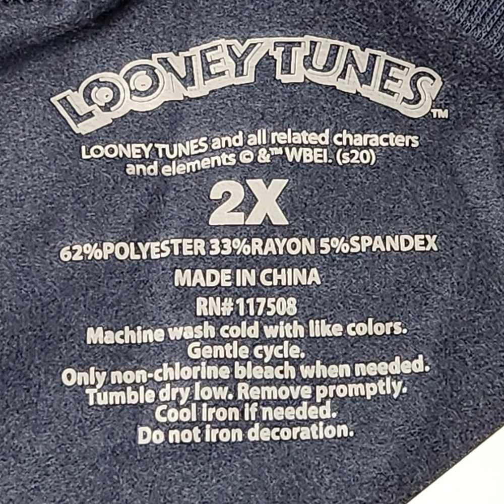 Looney Tunes Sweatshirt Womens 2X Blue Thats All‎ Folks Graphic Pullover - Picture 4 of 9